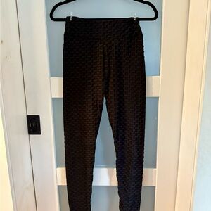 Black Textured Leggings